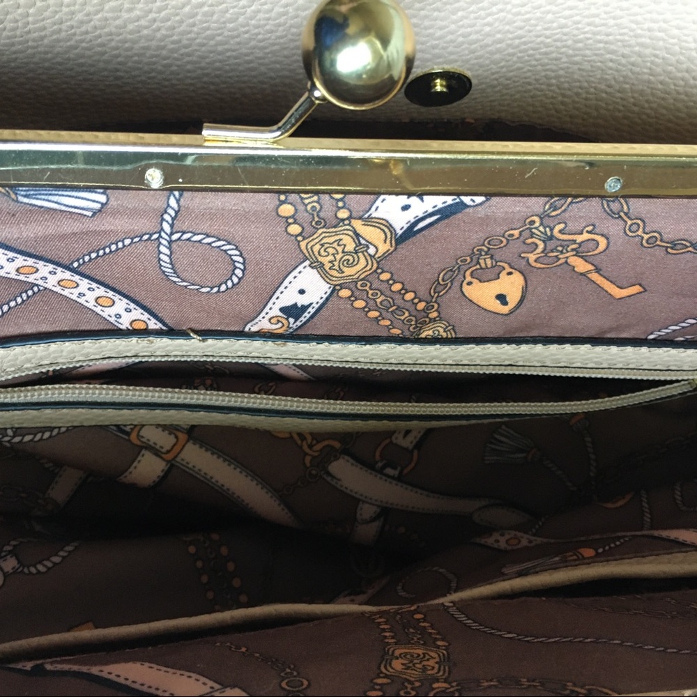 NEW! 3-Compartment Large Satchel - Picture 7 of 8